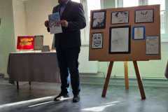 Dyrektor Liceum otwiera wernisaż
